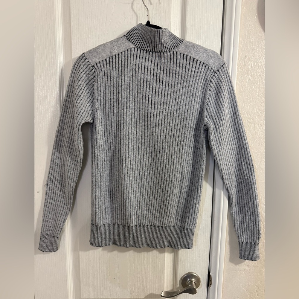 Men’s Guess Gray Zip-Up Ribbed Sweater size small - Picture 11 of 12